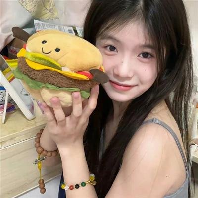 女演员今天依然
