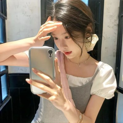 红。白。蓝